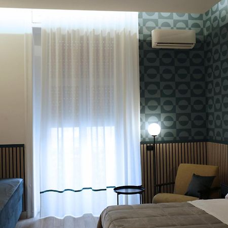 Palazzo Ferrara Bed & Breakfast Naples Exterior photo